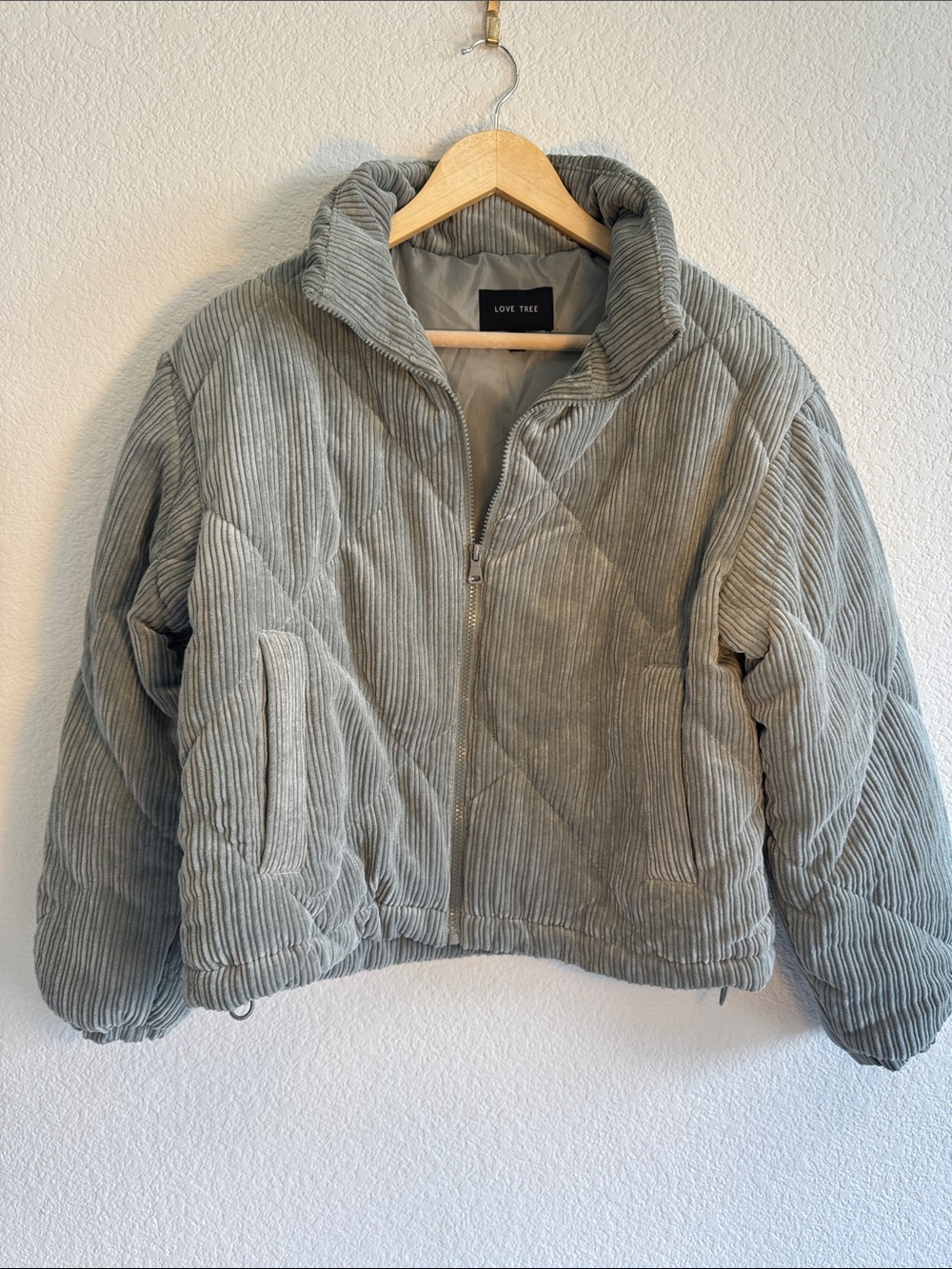 Love Tree Light Gray/Green Corduroy Puffer Jacket Size Small
